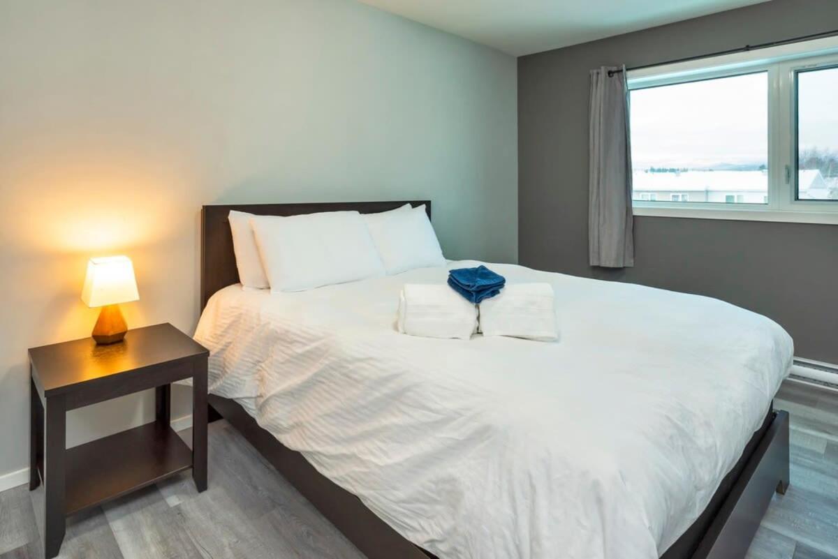 ווייטהורס Nn - The Wanderoo - Riverdale 3-Bed 2 5-Bath מראה חיצוני תמונה