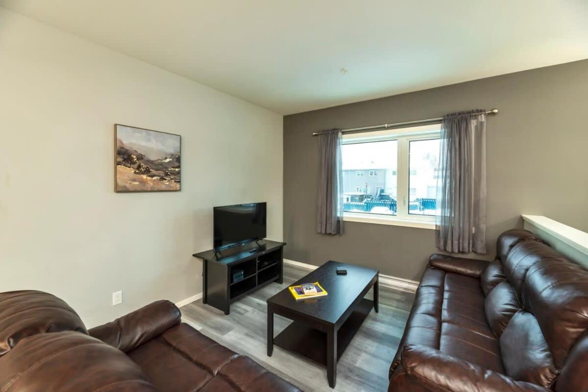 ווייטהורס Nn - The Wanderoo - Riverdale 3-Bed 2 5-Bath מראה חיצוני תמונה