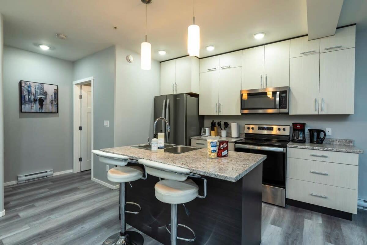 ווייטהורס Nn - The Wanderoo - Riverdale 3-Bed 2 5-Bath מראה חיצוני תמונה